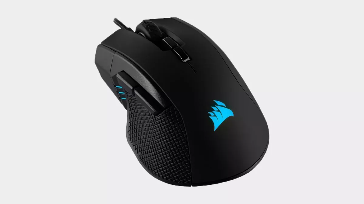 Corsair Ironclaw RGB great gaming mouse