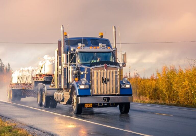 The Definitive Guide to Becoming an Owner Operator in the Trucking Industry